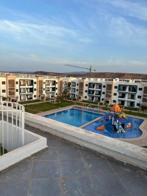 Moderne Vue Piscine